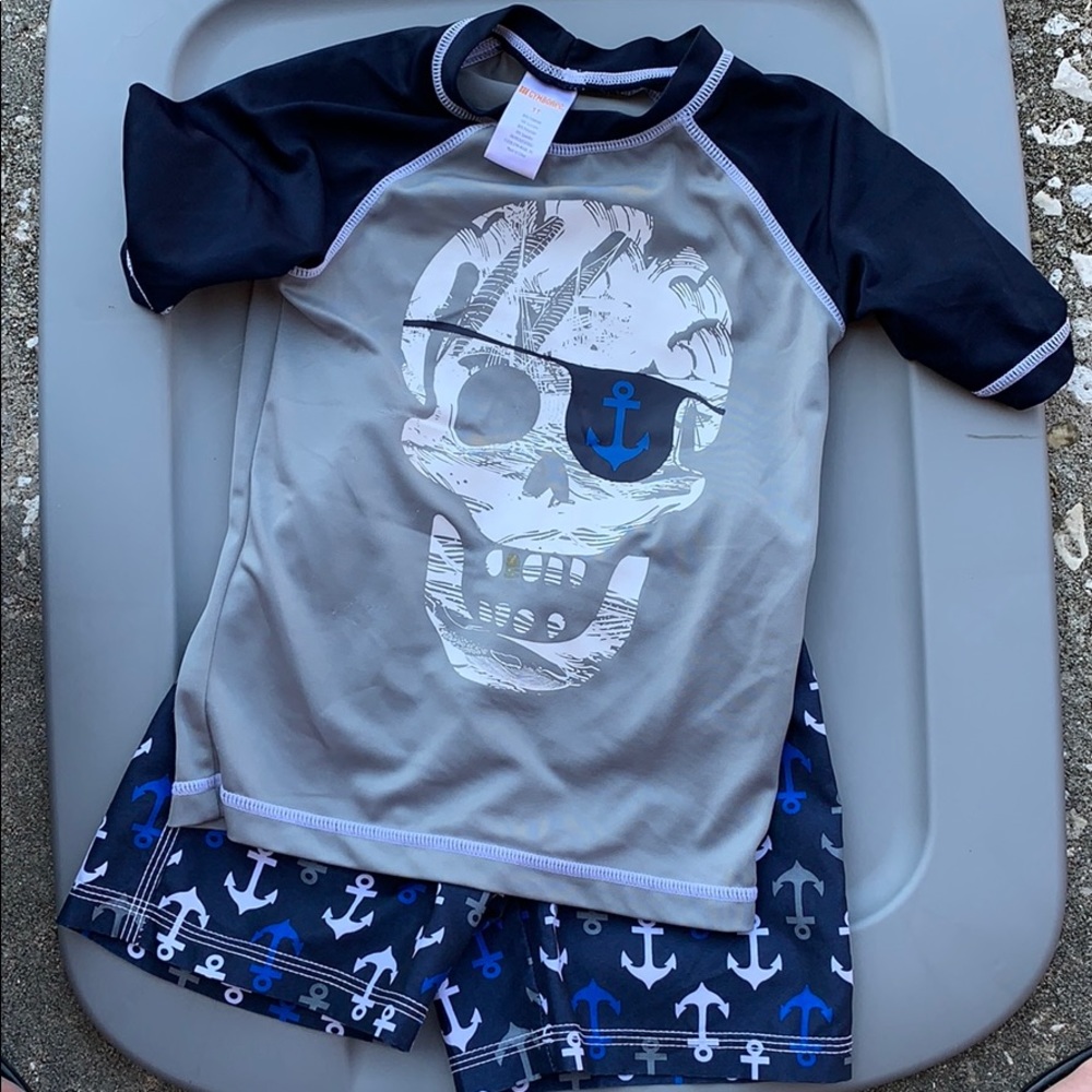 Toddler/ boys Gymboree 2pc swimsuit